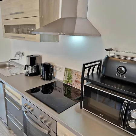 Barbarossa アパート Rommelhausen